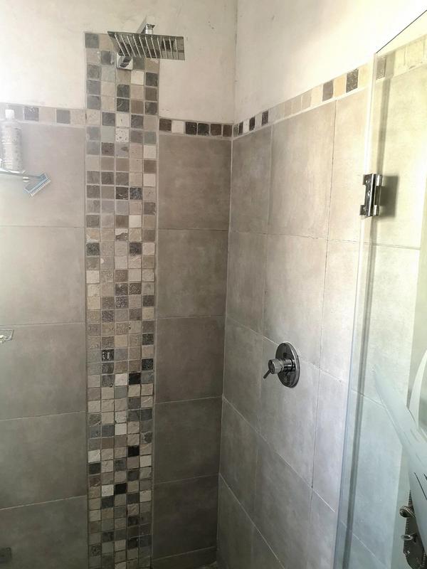 To Let 2 Bedroom Property for Rent in Somerset West Western Cape